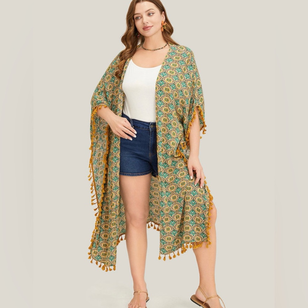 Bandana Batwing Sleeve Tassels trim split open front kimono